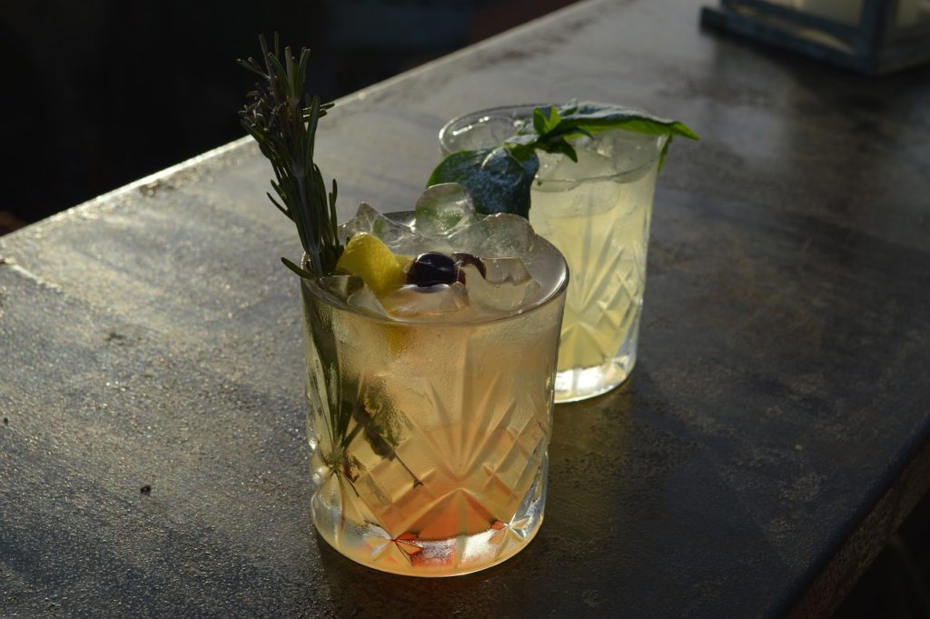 cocktail, roof terrace, nature-380741.jpg